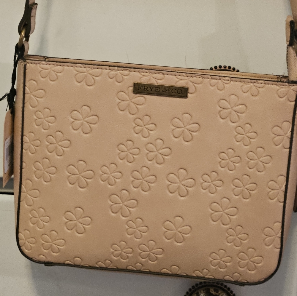 Purse - Picture 2 of 5